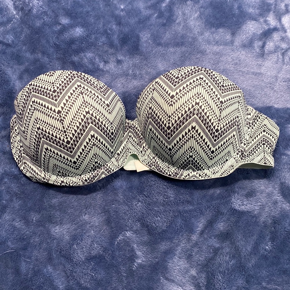 PINK strapless bra